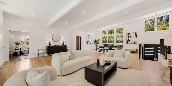 2163 San Ysidro Drive