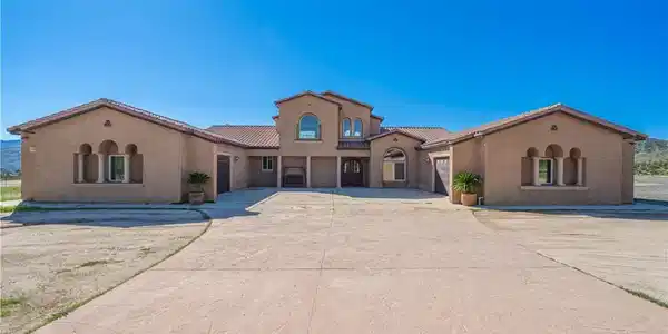 4408 Cedral