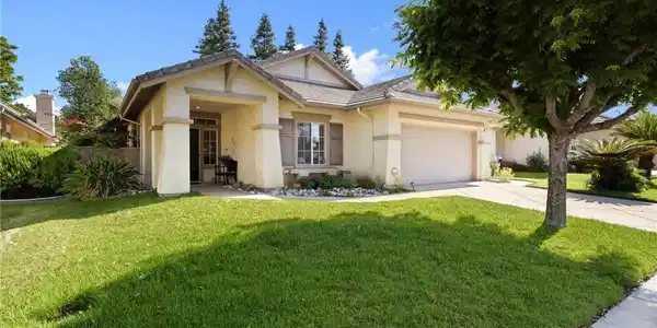 1581 Manor Lane