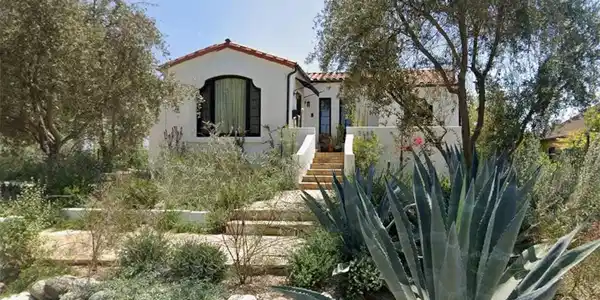 Image 4