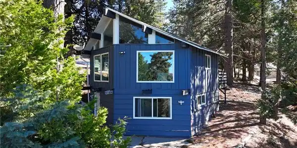 30904 Live Oak Drive