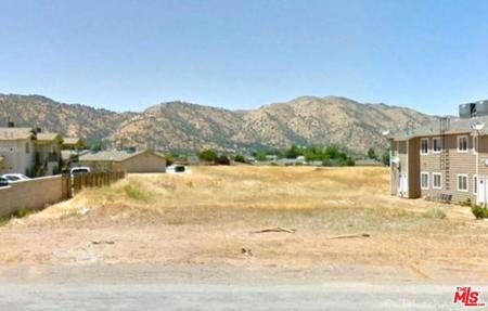 21633 Golden Star Boulevard