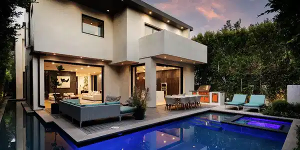 105 S Laurel Avenue