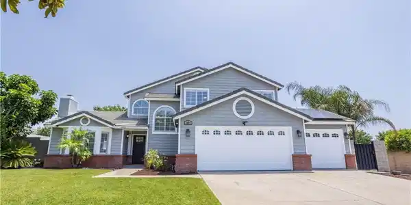 5885 Zapata Pl