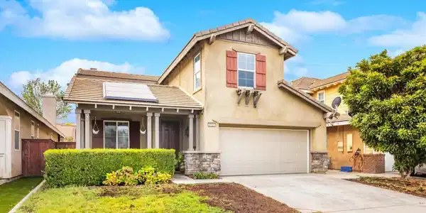 2121 Cottage Court
