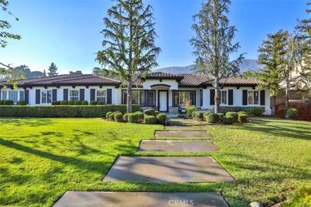 949 Moody Place