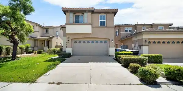 6285 Long Cove Drive