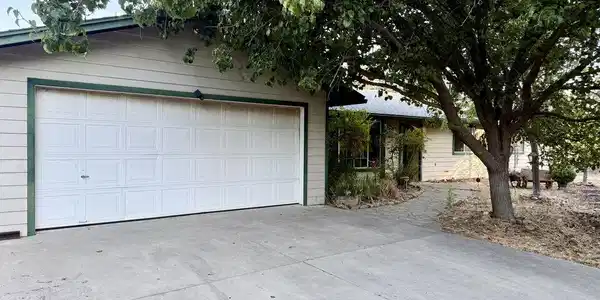 31199 Rolling Meadow Court