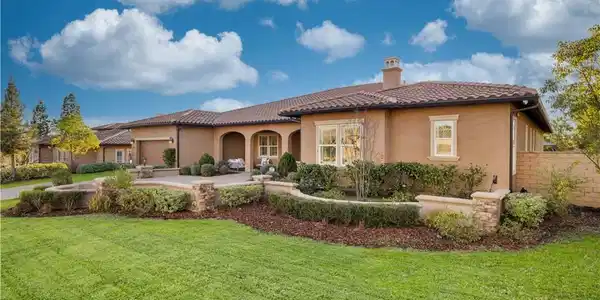 267 N Baldy Vista