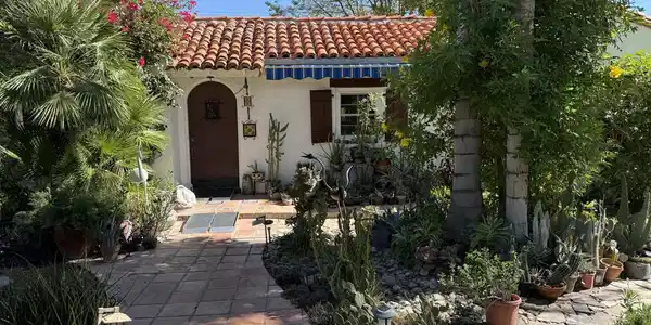 1810 S Mesa Drive