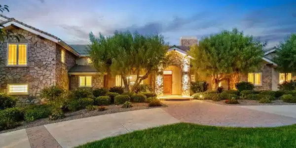525 Valley Vista Drive