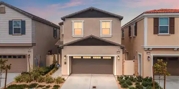 16728 Grapefruit Lane