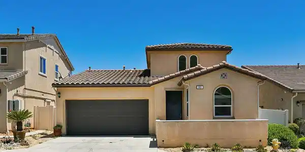 953 Coronado Circle