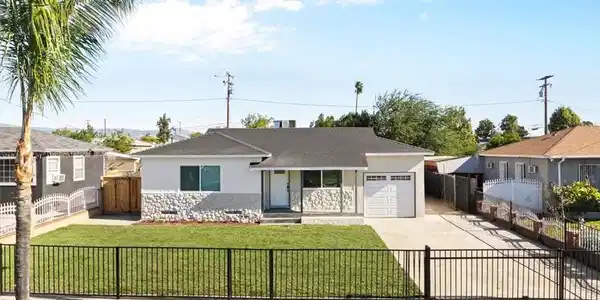 8981 Cypress