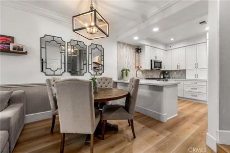 1370 S Country Glen