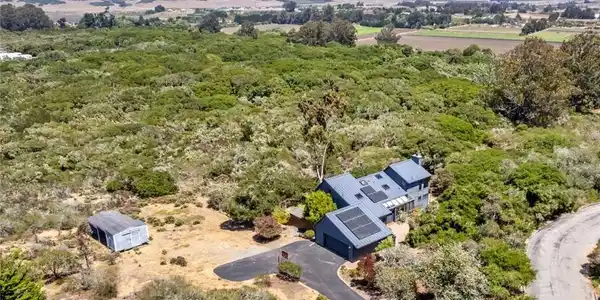 1606 Valley View Drive