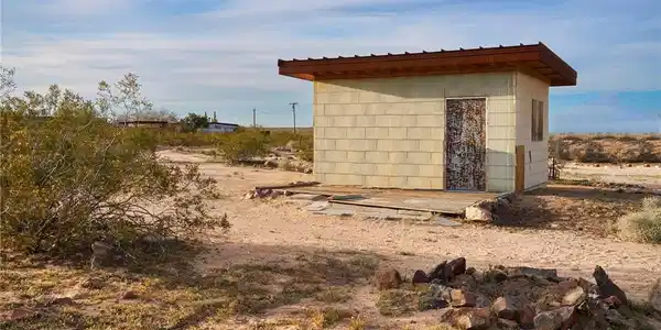 Image 4