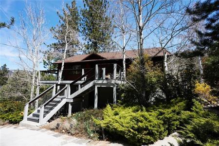 1612 Linden Drive