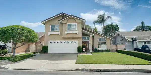 798 Mesa View Street