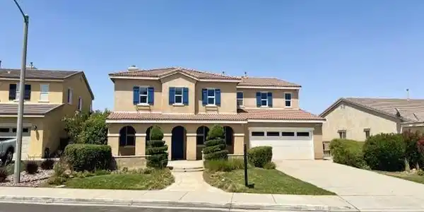 2123 Coconut Place