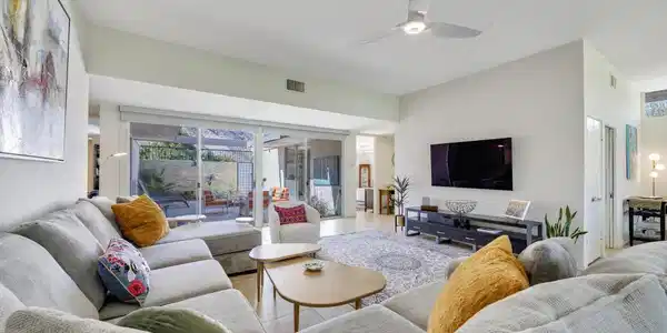 72229 El Paseo, #1715