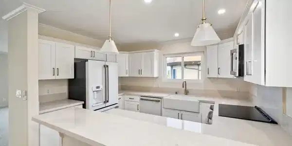 5370 La Jolla Blvd