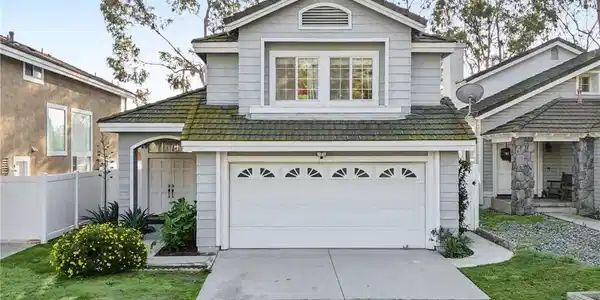17586 Mountain Court