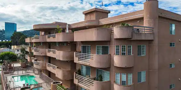 4310 Cahuenga Boulevard