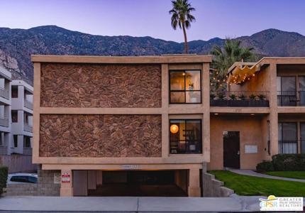 2727 S Sierra Madre