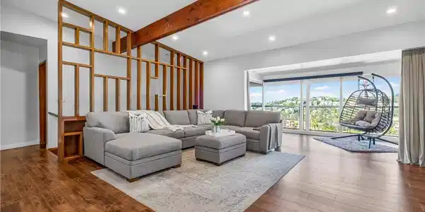 182 Palatine Drive