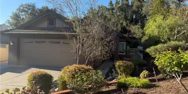 19316 Sycamore Glen