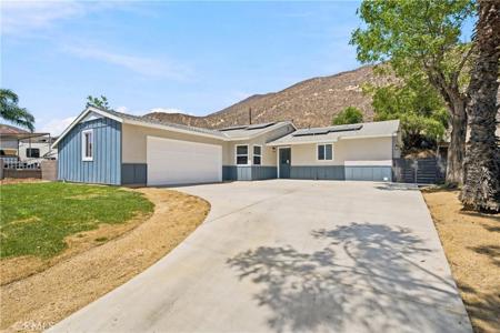 5945 Paramount Drive