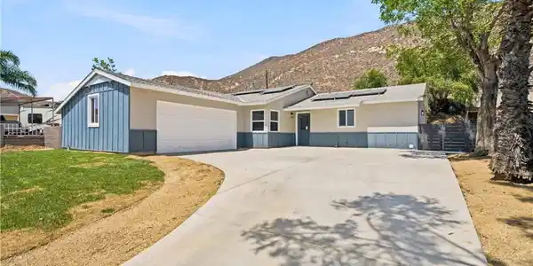 5945 Paramount Drive