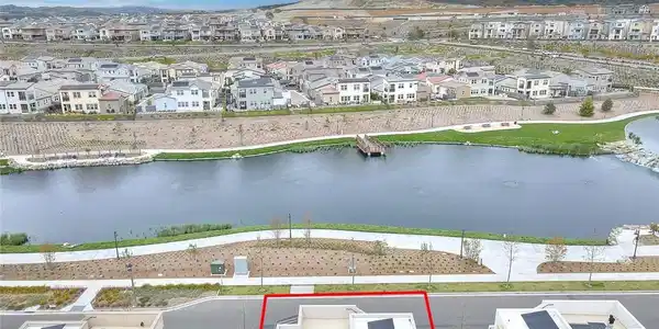 6 Crown Point Drive