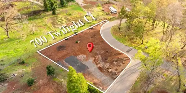 700 Twilight Court