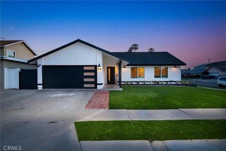 4422 E Silverleaf