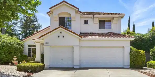 47 La Canada Ct
