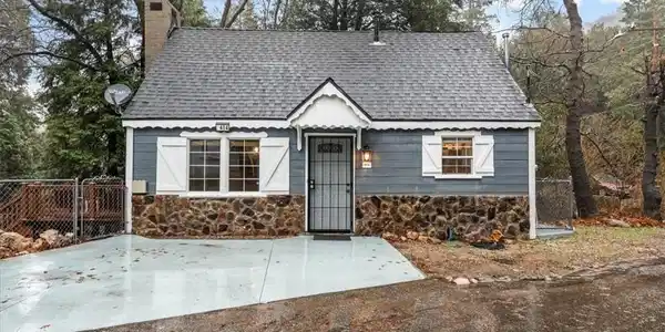 414 Cross Drive
