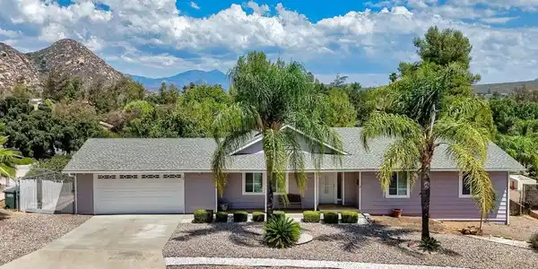 16239 Daza Dr