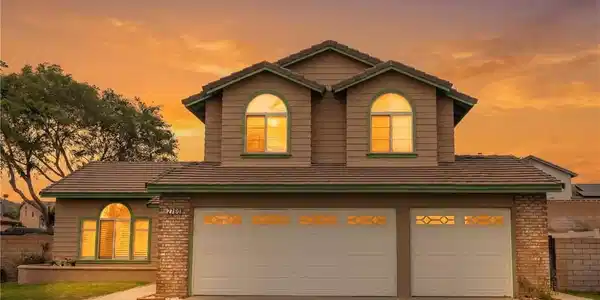 2760 W Windhaven