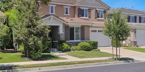 19639 Ellis Henry Court