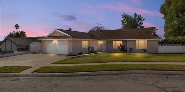 6080 Rogers Lane