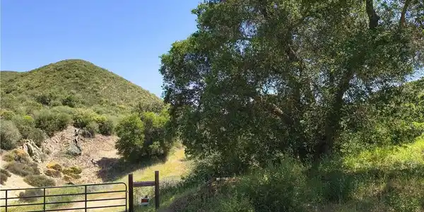 0 Seven Oaks