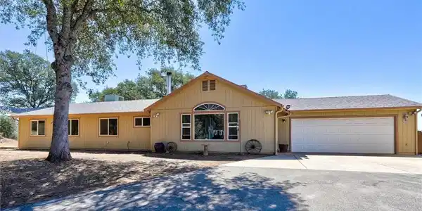 3628 Highway 49 S