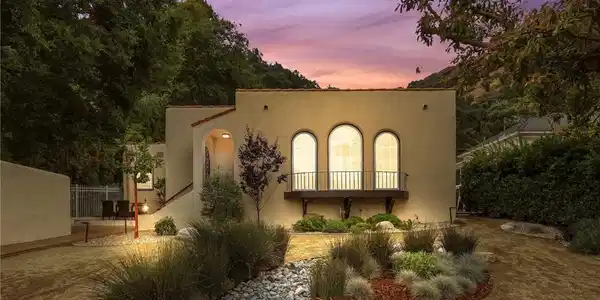 2118 Glen Ivy Drive
