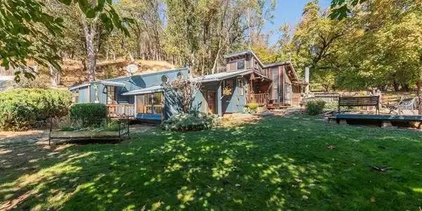 751 Mule Gulch Road