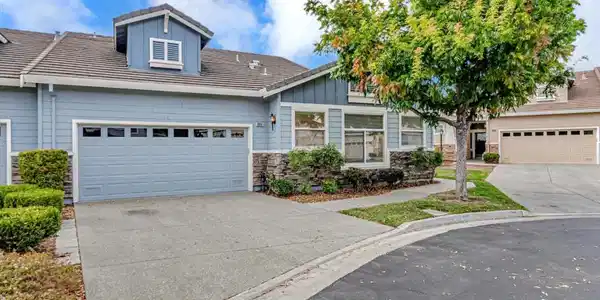 2051 Folle Blanche Drive