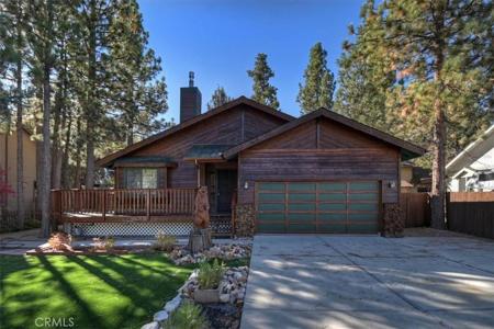 524 E Mountain View