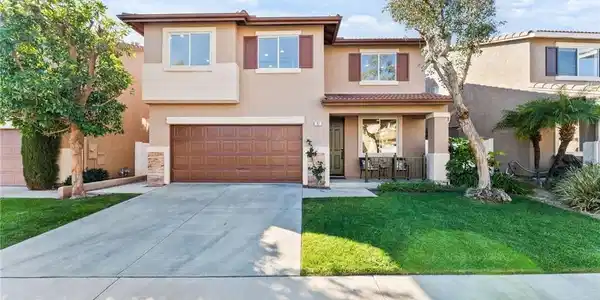 27 Feldspar Way