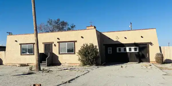 1506 Artic Avenue